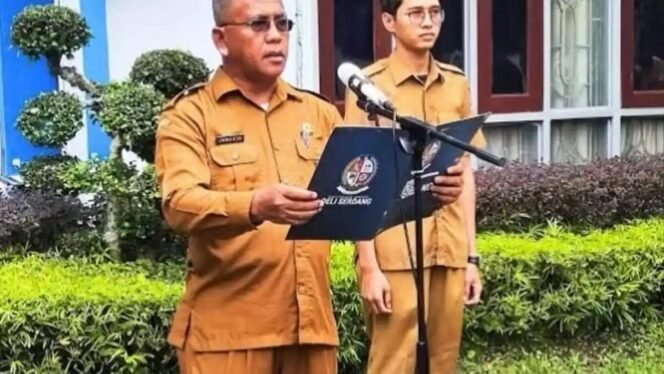 
					Pejabat di Lingkungan Pemerintah Kabupaten Deli Serdang Kompak Mundur Ramai-Ramai