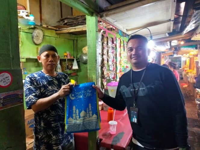 
					BRI Jakarta Kalimalang Salurkan “Berkah Ramadhan” Bagi Pedagang Pasar Inpres Pondok Bambu