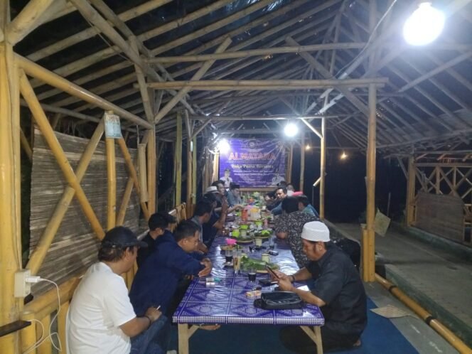 
					Buka Puasa Bersama, ALMATARA Apresiasi Capaian Kinerja Bupati dan Wakil Bupati Tangerang   