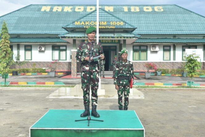 
					Pimpin Upacara 17-an, Dandim Teluk Bintuni Tekankan Disiplin dan Pengabdian Tanpa Kompromi