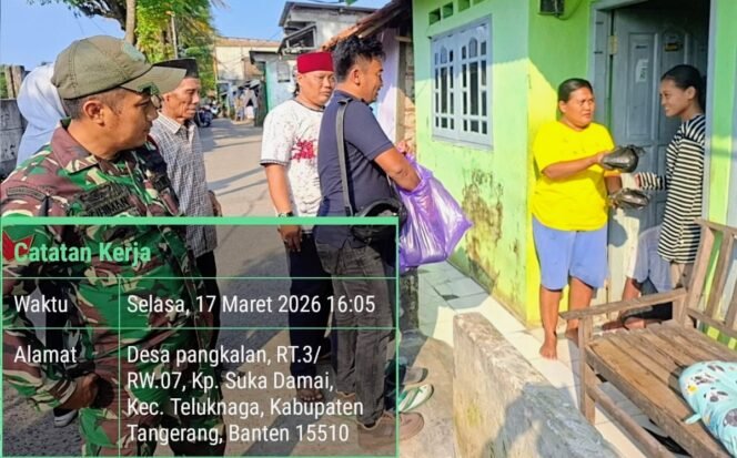 
					Pembagian Takjil oleh Tim Intel Korem 052/WKR Dan Babinsa Desa Pangkalan Kec. Teluknaga Kab. Tangerang