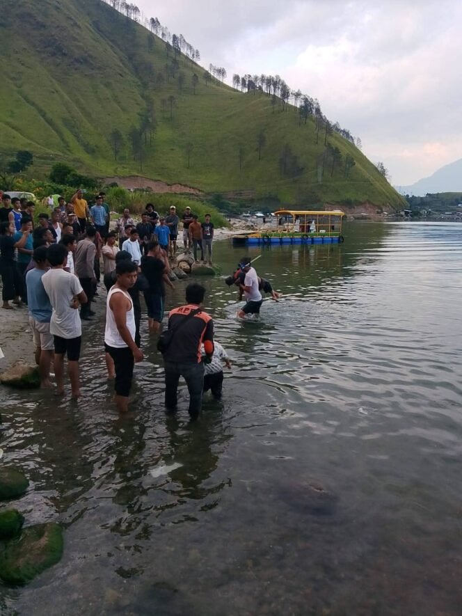 
					Bocah Asal Medan Petisah Tewas Tenggelam di Danau Toba