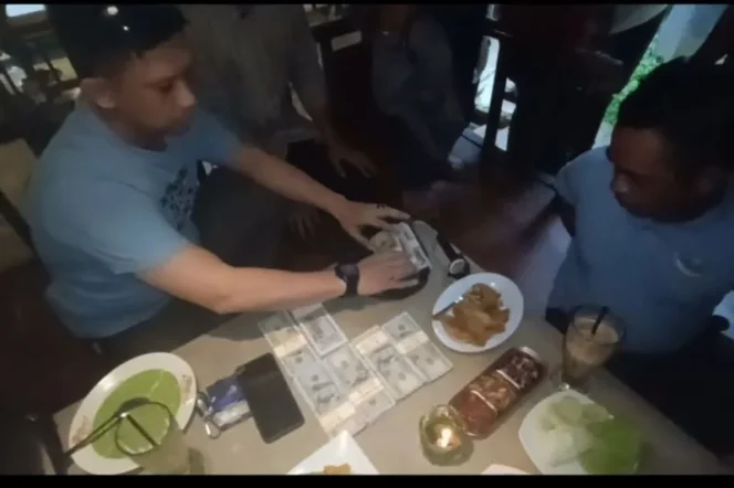 
					Bongkar Jaringan Dolar Palsu, Bareskrim Ringkus 5 Pelaku di Banten