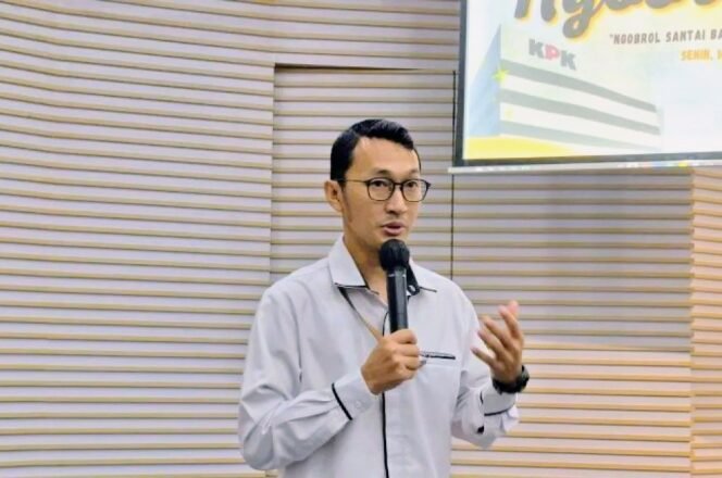 
					KPK Periksa Staf Ahli Menhub Robby Kurniawan, Bongkar Dugaan Suap dan Rekayasa Tender Proyek DJKA