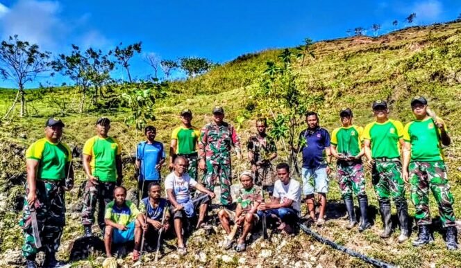 
					TNI dan Warga Belu Gotong Royong Jaga Kelestarian Mata Air