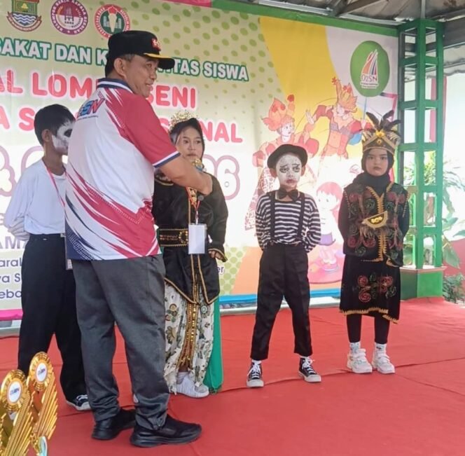 
					Camat Gunung Kaler Apresiasi dan Dukung Penuh FLS3N dan O2SN 2026