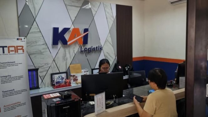 
					Kinerja Tumbuh 27%, KAI Logistik Bidik Penambahan 70 Titik Layanan Ritel di 2026