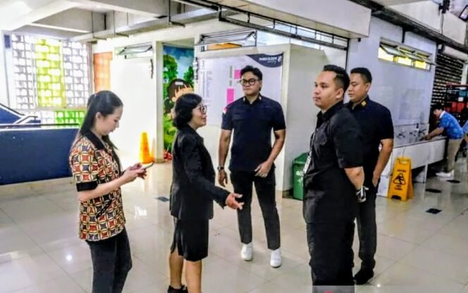 
					Imigrasi Periksa 230 Guru Asing di Tiga Sekolah Internasional PIK, Tim Pora: Tidak Ditemukan Pelanggaran?