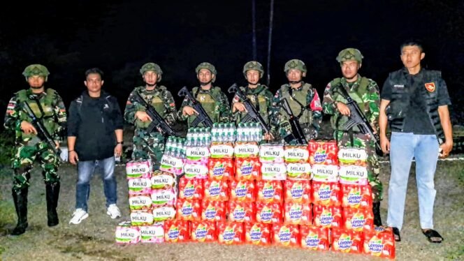 
					Yonarmed 12 Kostrad Gagalkan Penyelundupan 50 Krat Minuman di Perbatasan