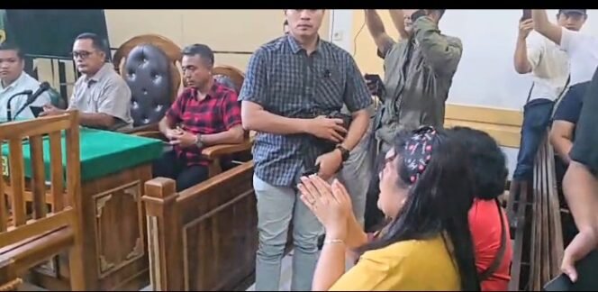 
					Hakim PN Medan Menolak Permohonan Prapid, Orang Tua Korban Menangis Harum