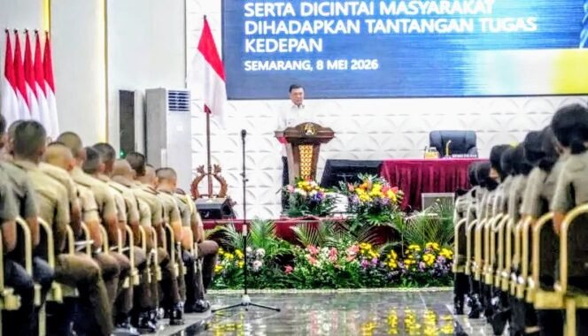 
					Menko Polkam: Polri Harus Jadi Institusi yang Dicintai Rakyat?