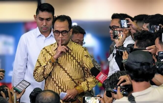 
					KPK Buka Peluang Periksa Budi Karya