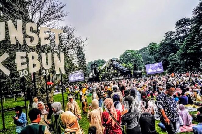 
					Sunset di Kebun 2026 Padukan Musik, Edukasi Lingkungan, dan Konservasi Alam
