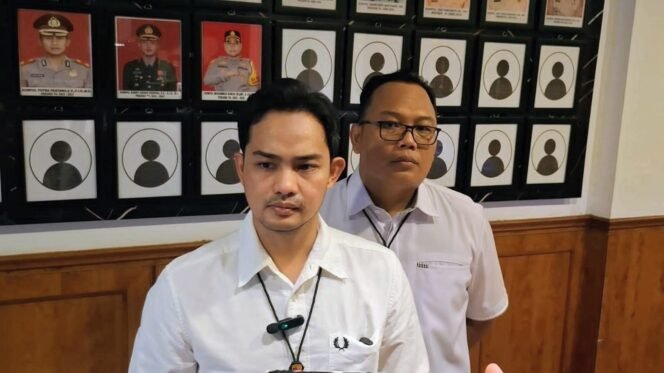 
					Karyawan Konveksi Ditangkap Usai Curi Kain Perusahaan, Diduga untuk Judi Online