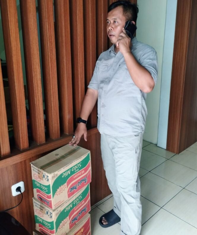 
					Korem 052/Wkr Salurkan Bantuan Sosial untuk Warga