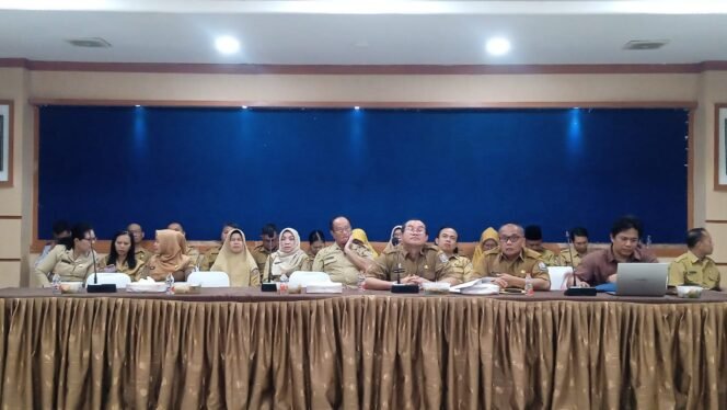 
					RAPAT KOORDINASI PENGENDALIAN INFLASI NASIONAL, DELI SERDANG SIAP JAGA STABILITAS EKONOMI DAN KETAHANAN PANGAN