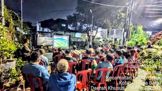 
					Koramil 05/Kebon Jeruk Gelar Nobar Piala Dunia Guna Perkuat Kebersamaan dan Kondusivitas Wilayah