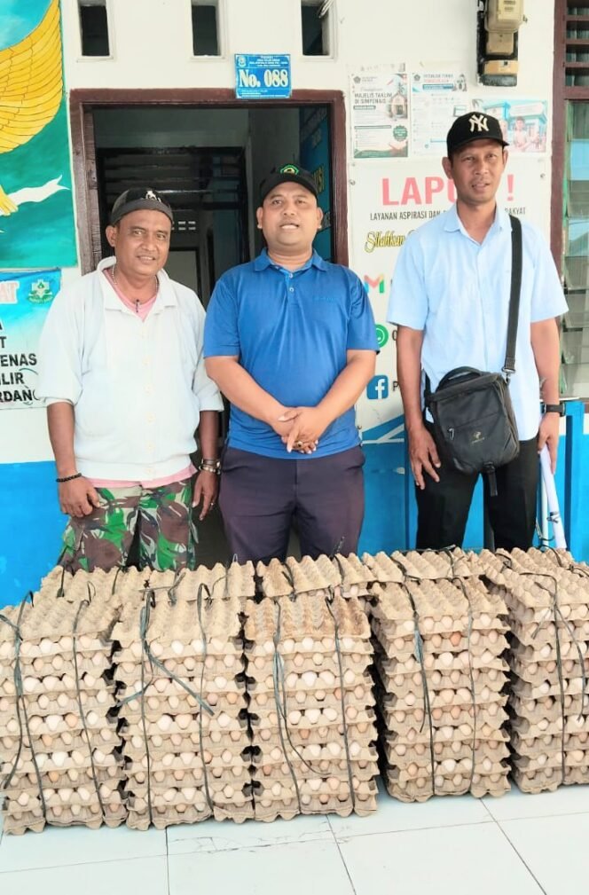 
					Peduli Gizi, Pokphand Farm 4 Sumbang 100 Papan Telur ke Talun Kenas
