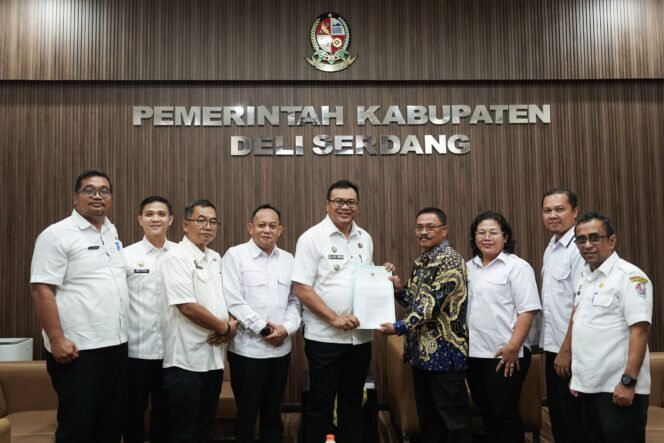 
					Tak Toleransi Ucapan Memecah Belah, Bupati Copot Ketua FKDM Deli Serdang