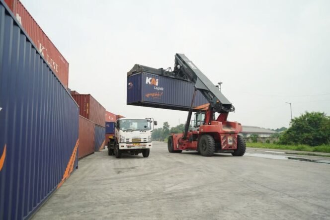 
					KAI Logistik Tingkatkan Daya Saing KA Kontainer, Perkuat Logistik Berkelanjutan