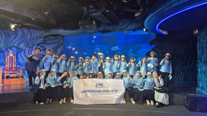 
					Tebar Kebahagiaan di Bulan Muharam, YBM BRI RO Jakarta 1 Ajak Anak Yatim Belajar dan Berwisata Edukatif di Jakarta Aquarium Safari