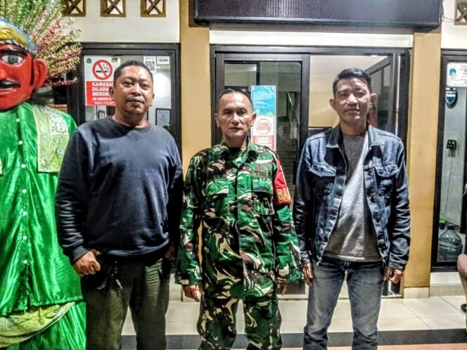 
					Patroli Koramil 05/Kebon Jeruk Perkuat Kamtibmas, Antisipasi Tawuran dan Balap Liar