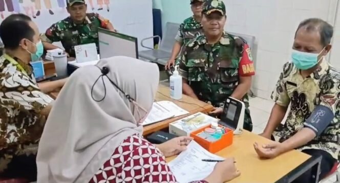 
					Bakti Sosial Kesehatan Koramil 05/KJ Perkuat Kepedulian dan Edukasi Kesehatan Warga Kebon Jeruk