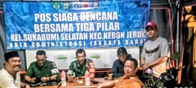 
					Siskamling Perkuat Deteksi Dini Gangguan Keamanan di Sukabumi Selatan