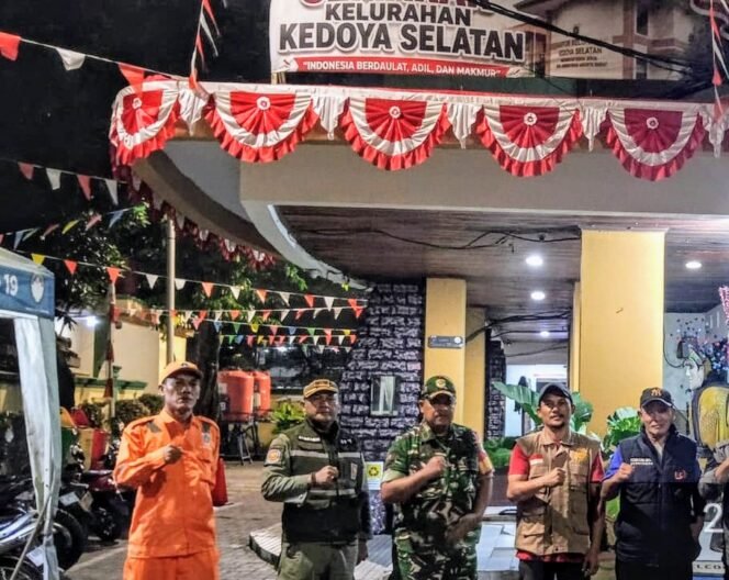 
					Patroli Malam Koramil 05/Kebon Jeruk Perkuat Antisipasi Tawuran dan Kejahatan Jalanan