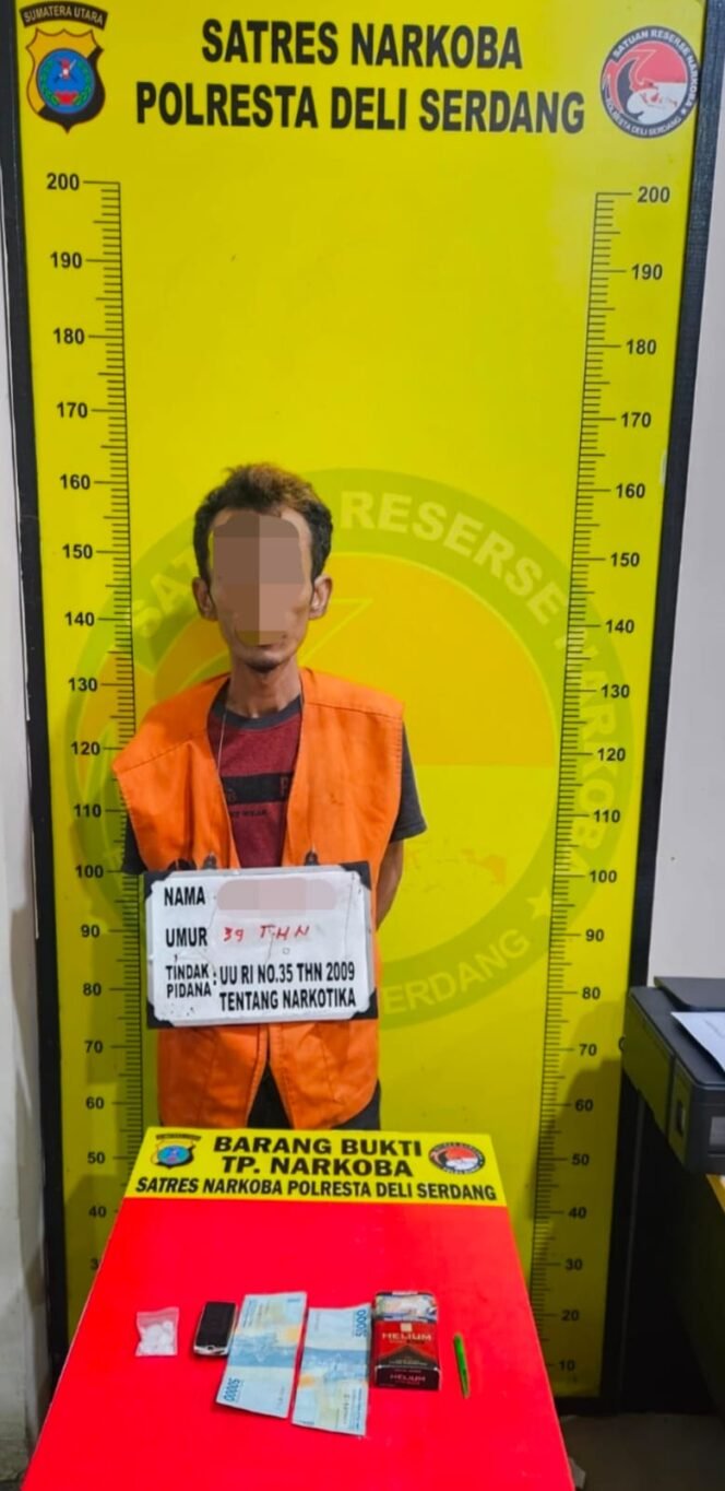 
					Satresnarkoba Polresta Deli Serdang Berhasil Amankan Seorang Pria dan Sita 4,32 Gram Shabu