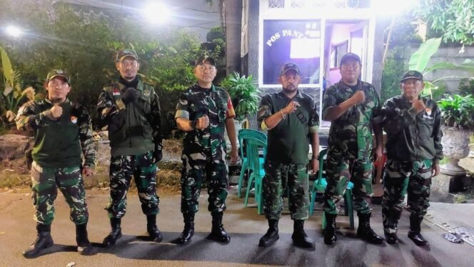 
					Koramil 05/KJ Sisir Titik Rawan, Patroli Malam Cegah Tawuran dan Balap Liar