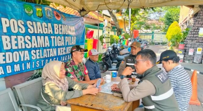 
					Komunikasi Sosial Koramil 05/Kebun Jeruk, Jaga Kedoya