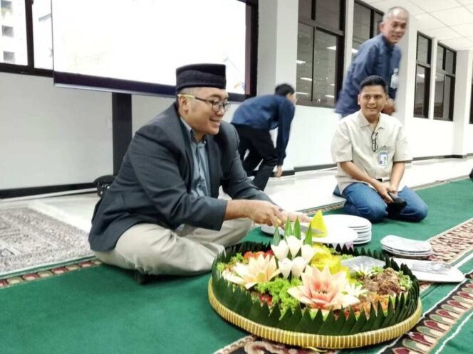 
					BRI Region 6 Gelar Pengajian Jumat Rutin dan Syukuran Gedung Kerja Baru