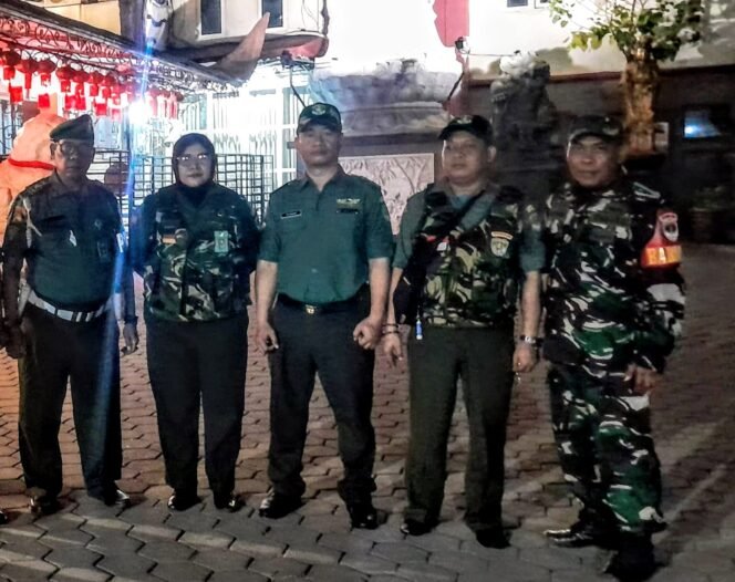 
					PATROLI MALAM KORAMIL 05/KEBON JERUK CEGAH TINDAK KRIMINAL