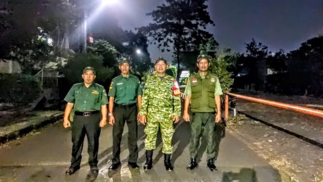 
					Koramil 05/Kebon Jeruk Gelar Patroli Malam, Antisipasi Tindak Kriminal
