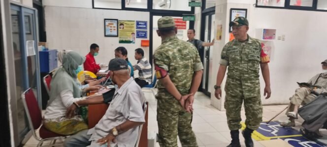 
					Koramil 05/KJ Gelar Bakti Sosial Kesehatan, Tingkatkan Kepedulian terhadap Kesehatan Masyarakat