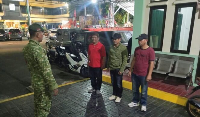 
					Koramil 05/Kebun Jeruk Gelar Patroli Malam, Antisipasi Titik Rawan Dan Begal