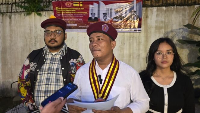 
					Persatuan Landasan Utama Lahirnya Sumpah Pemuda