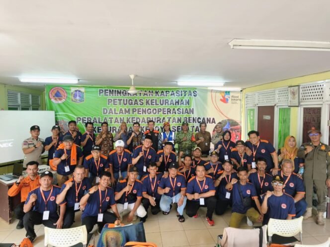
					Tingkatkan Kesiapsiagaan Bencana, Kelurahan Kedoya Selatan Gelar Pelatihan