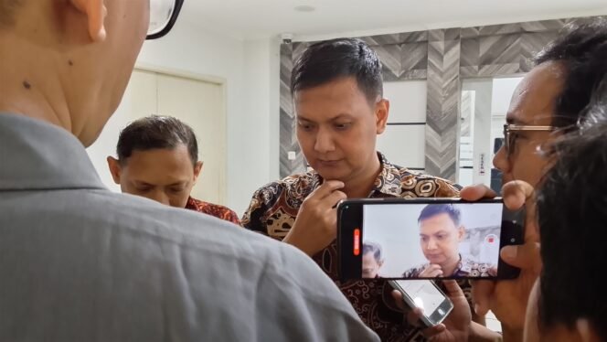 
					Yogi Berbicara Profesionalisme Perusahaan Pers