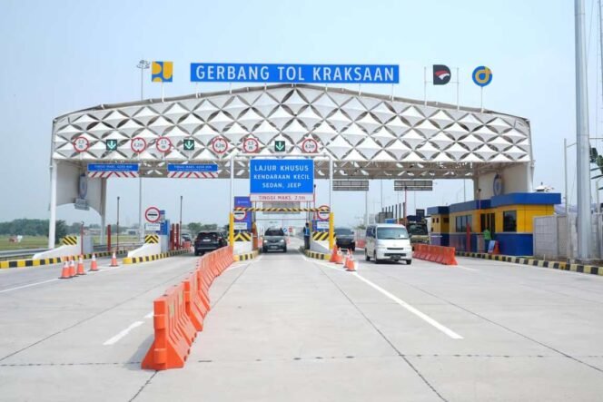 
					Jalan Tol Prosiwangi Segmen Gending-Paiton Akan Dioperasikan dengan Tarif Mulai 14 Oktober 2026 Pukul 00:00 WIB