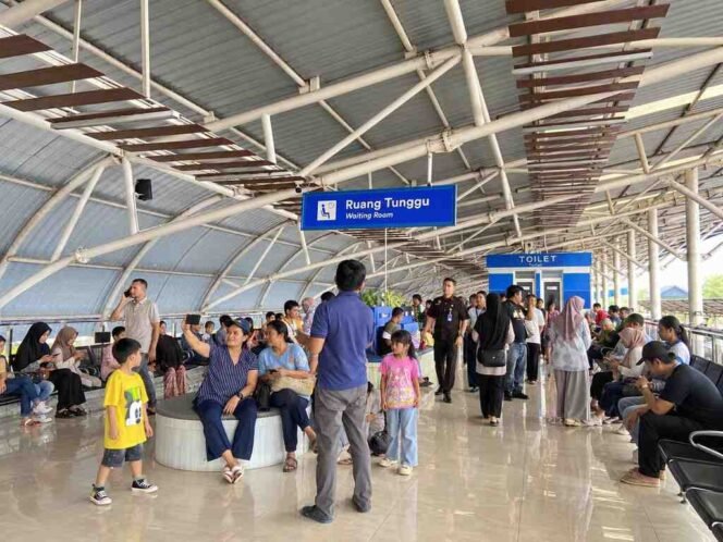 
					KAI Bandara Layani 41.296 Penumpang Relasi Medan–Lubuk Pakam, Perkuat Konektivitas dan Mobilitas Masyarakat